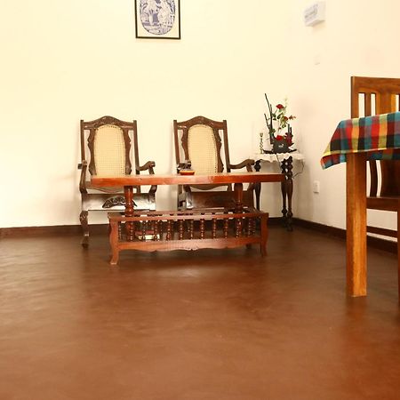Sun Ground Villa Hikkaduwa Esterno foto